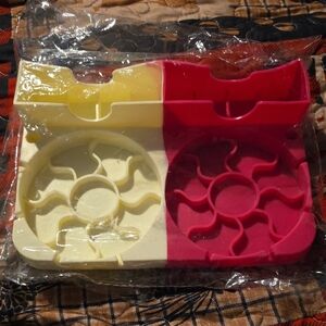 Pink and Cream Plastic Mold Drying Rack For Stanley Cups